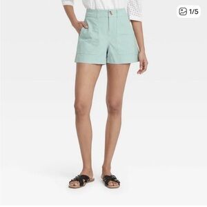 A NEW DAY Mint Green Stretch Cotton Everyday Shorts Size 8.